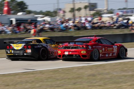 Jan Magnussen ser frem til at køre dør mod dør med Ferrari, Porsche, Lamborghini og de andre sportsvogne på Sebring.